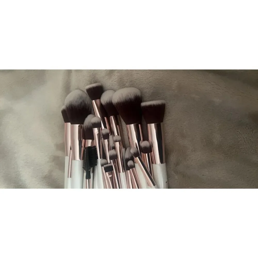 DUcare 27Pieces White Professional Premium Synthetic Makeup Brushes Set